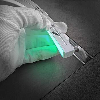 Lichtleiste flexibel für das Ablagefach in Dusche und Bad